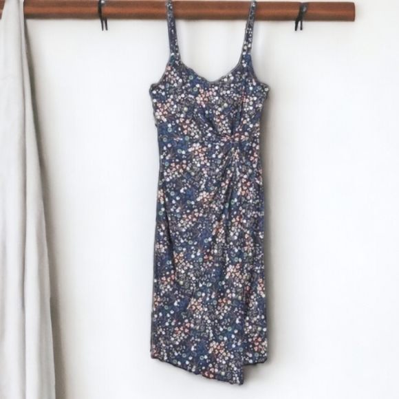 nine britton Dresses & Skirts - Nine Britton Ditzy Floral Knit Dress Size 2X Midi Wrap